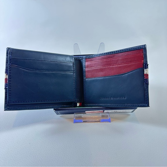 NEW Men’s Tommy Hilfiger Navy and Red Leather RFID Wallet/Card Holder - Picture 2 of 4